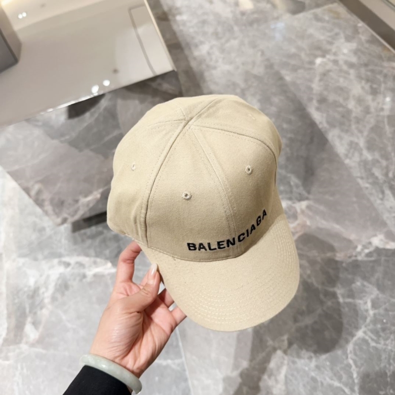 BALENCIAGA